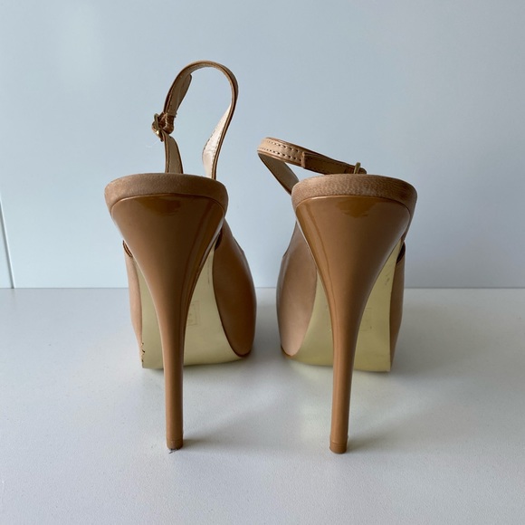 Bebe nude peep toe heels size 8 - Picture 3 of 5